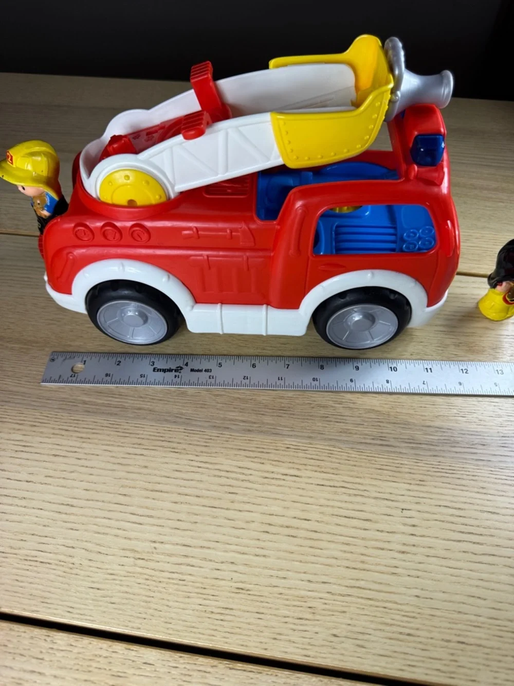 Vintage Red Kids Fire‎ Truck Playset with Figures little people